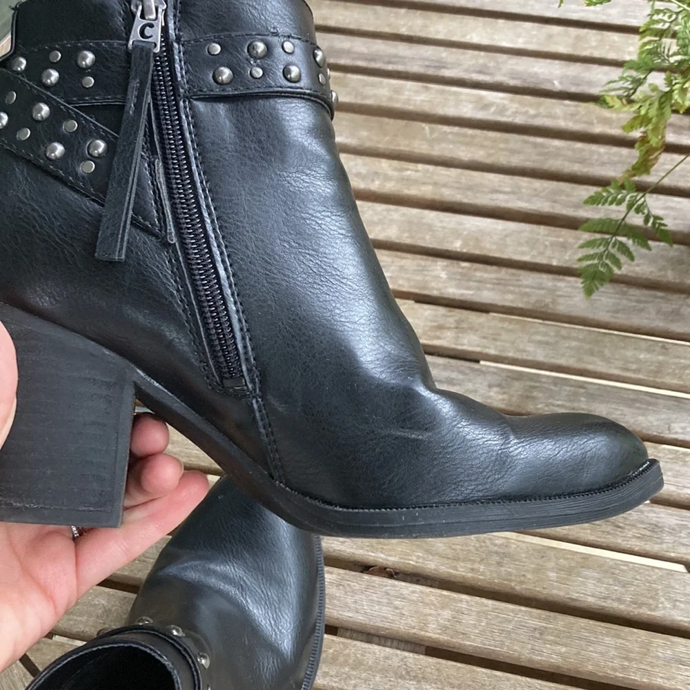 SOLD Sam Edelman Booties - Picture 7 of 9